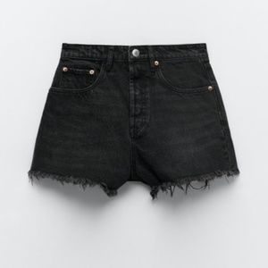ZARA FRAYED HI RISE DENIM SHORTS